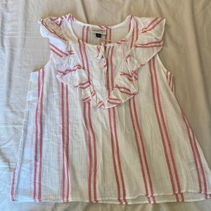 Women’s linen vneck stripe top size medium NWT